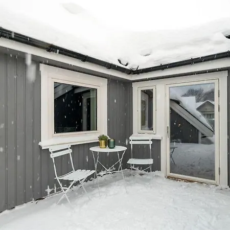 Apartment Sentral Med 4 Soverom