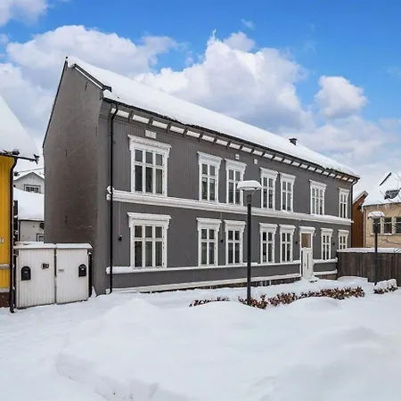 4 Soverom Og 2 Min Gangavstand Til Brygga I Tonsberg *
